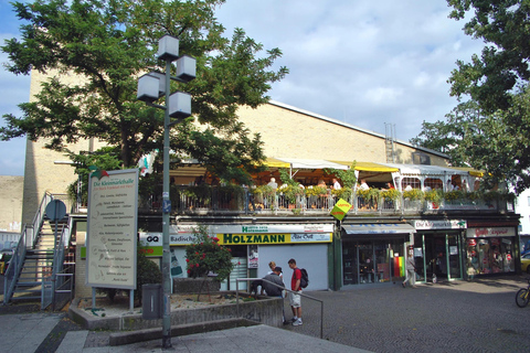Frankfurt: Guided City Walking Tour with Local Guide