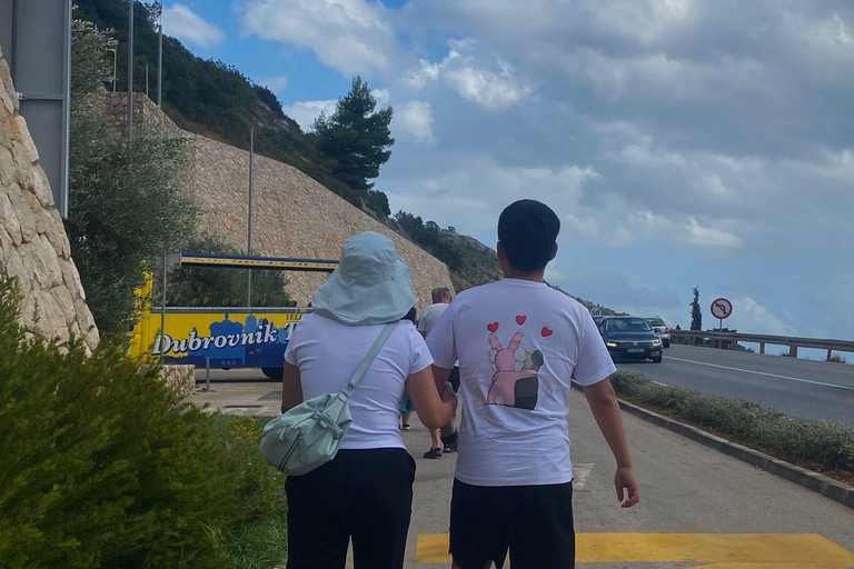 جولة "هوب أون هوب أوف" الصفراء المكشوفة: شاهد مدينة دوبروفنيك في 90 دقيقة