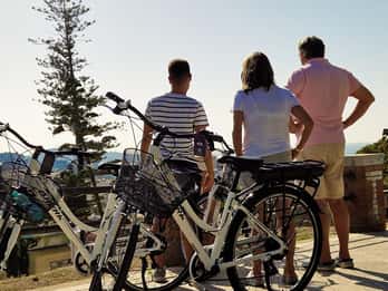 Cagliari: 2-Hour Guided E-Bike Tour with Coffee