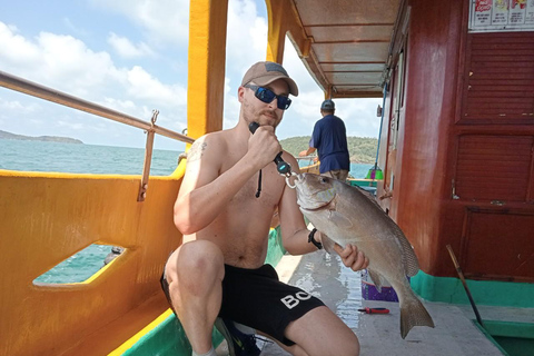 Rode Rivier Tour - Diepzeevissen per boot in Phu QuocRode Rivier Tour - Diepzeevissen per boot