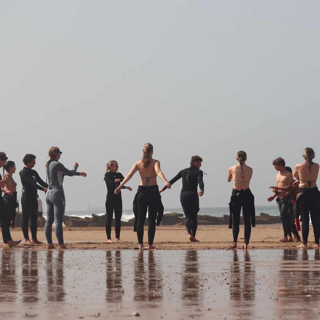 Taghazout : expérience de surf d'une demi-journée avec déjeuner