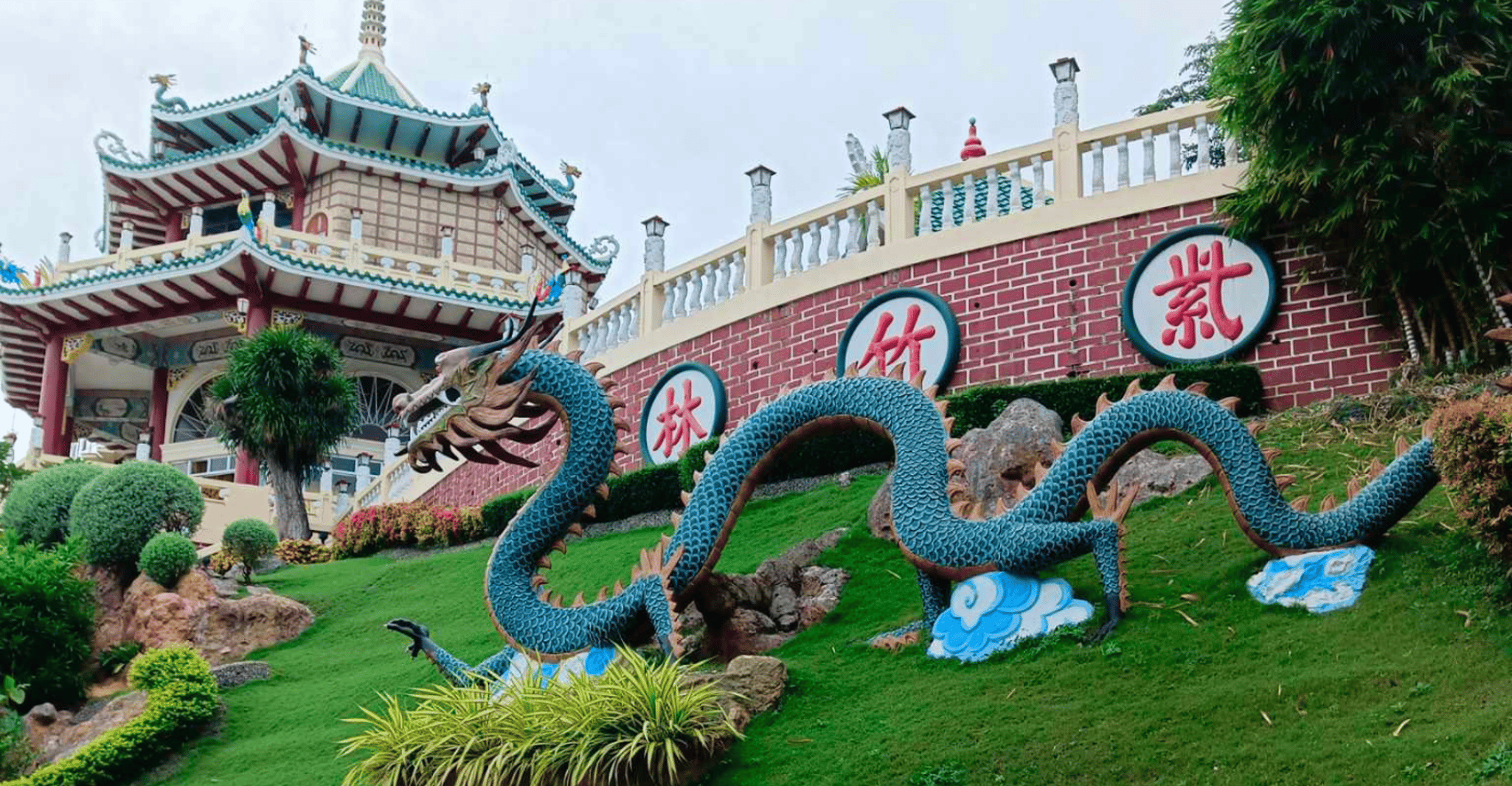 Visite d'une journée privée guidée de Cebu City, Uphill et Downhill - Hizvo