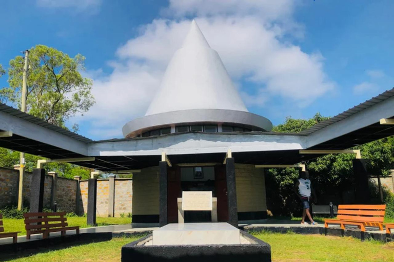 Rusinga: Tom Mboya Mausoleum Guided Tour