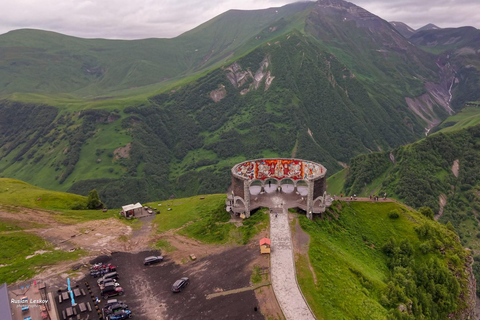 From Tbilisi: Gudauri, Ananuri and Kazbegi Day Trip