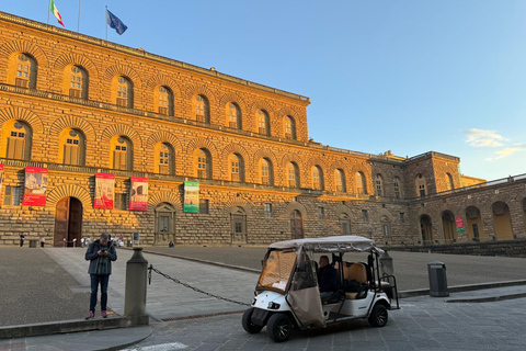 Florence: Private Guided Golf Cart Tour Senza Piazzale Michelangelo. Tour 1 ora.
