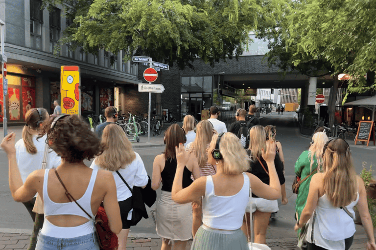 Hush Beats: Silent Disco Walking Tour in Frankfurt am Main