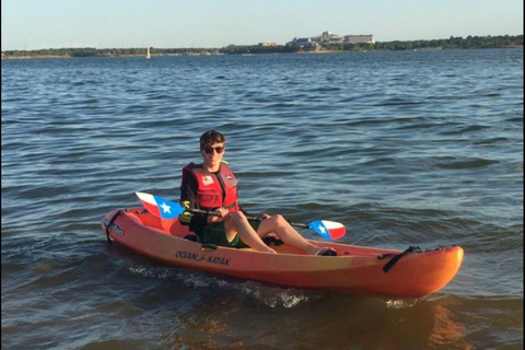 Dallas: Sit-On-Top Kayak Rental with Lesson & Photos Double Kayak Rental