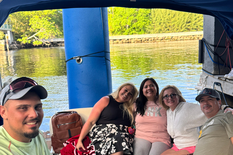 SEA MIAMI THE BEST!! 26' CROWNLINE "GLORY DAZE" + 1 HR FREE!