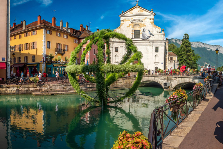 Annecy Guided Walking Tour from Geneva Annecy Guided Walking Tour