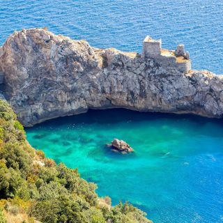 Ab Amalfi: 6-stündige private Grotten-Bootsfahrt