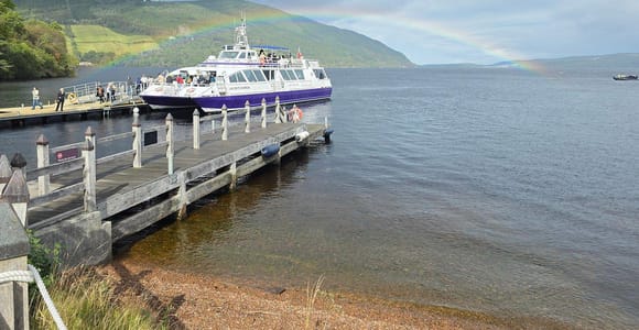 From Inverness: Private Loch Ness Cruise & Urquhart Castle