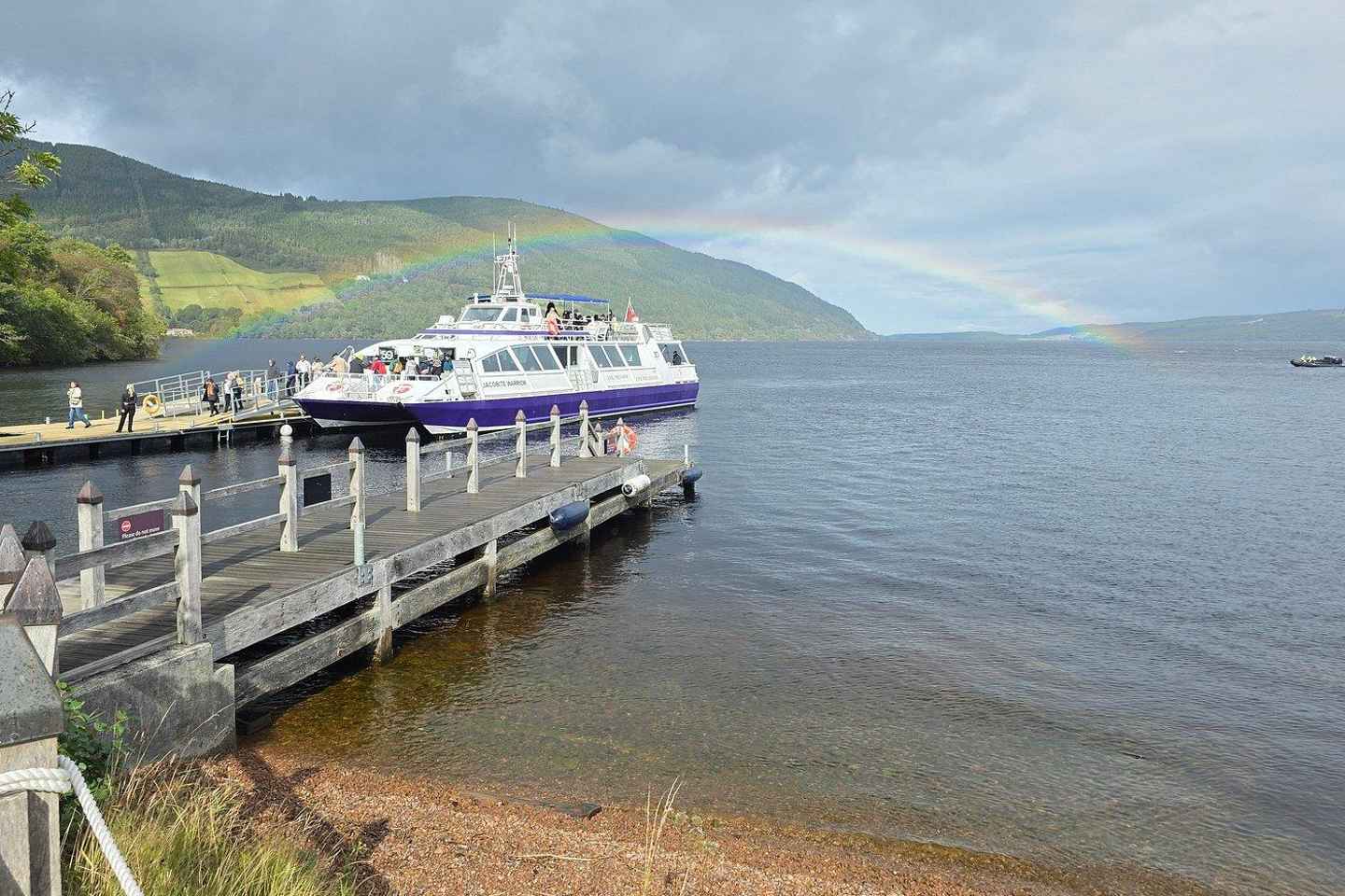 Inverness: Loch Ness Cruise & Urquhart Castle Private Voyage - Inverness: Loch Ness Cruise & Urquhart Castle Private Voyage