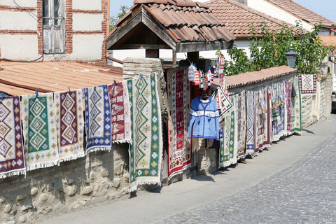 From Tbilisi: Kakheti Wine, Cheese and Bread-making Day Trip