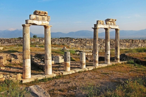 Explorez l'ancienne Hierapolis et le rêve de Pamukkale : Une aventure