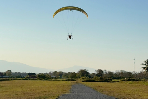 Chiang Mai: paramotor freedom to fly