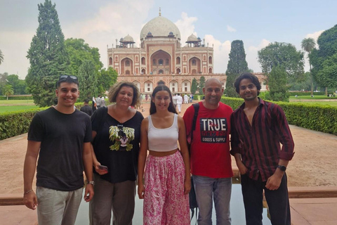 Visite guidée d'une jounée des monuments de Delhi avec guide et transferts