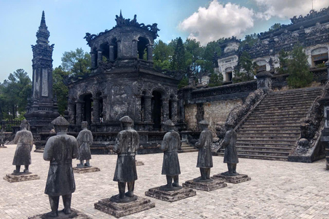 TOUR PRIVADO DE MEDIO DÍA POR LO MÁS DESTACADO DE LA CIUDAD DE DA NANG