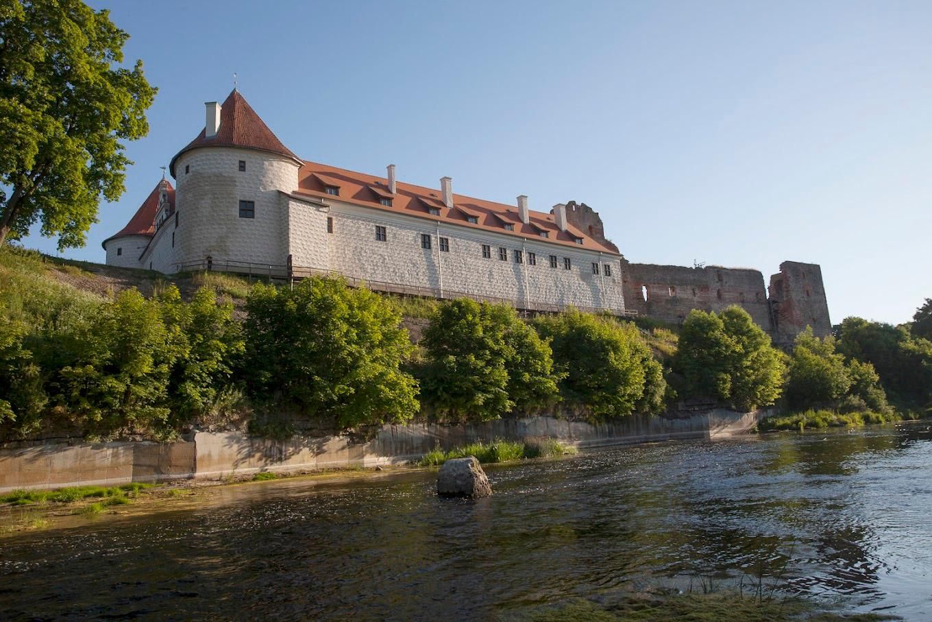 Riga nach Vilnius: Burg Trakai & Berg der Kreuze