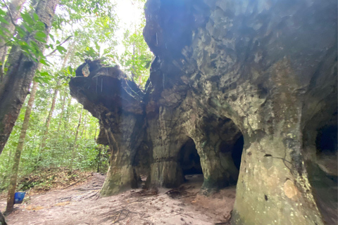 Tour Privado Caverna do Maroaga e Gruta da Judéia – Manaus Execução Privado Caverna do Maroaga e Gruta da Judéia
