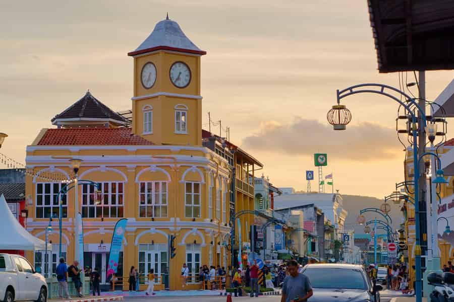 Private Stadtführung durch Phuket: individuelle Route mit Fahrer. Foto: GetYourGuide Private Stadtführung durch Phuket: individuelle Route mit Fahrer. Foto: GetYourGuide