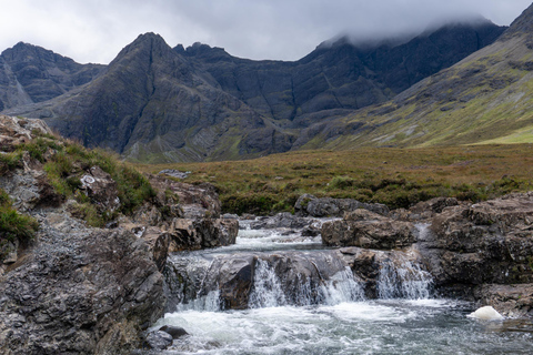 Edinburgh: 3-Day Isle of Skye, Loch Ness & Fairy Pools Tour