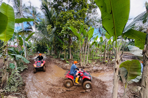 Ubud: Gorilla Face-quad, jungleschommel, waterval en maaltijdTandemrit met Bali Transfers