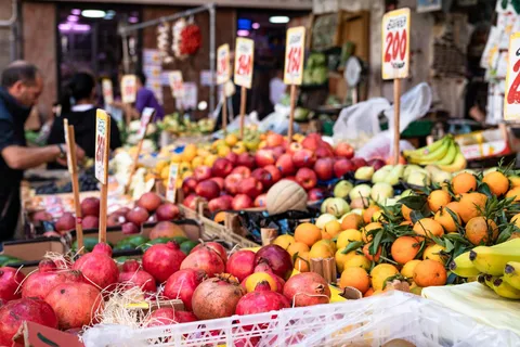 Naples: Insta-Perfect Walk with a Local