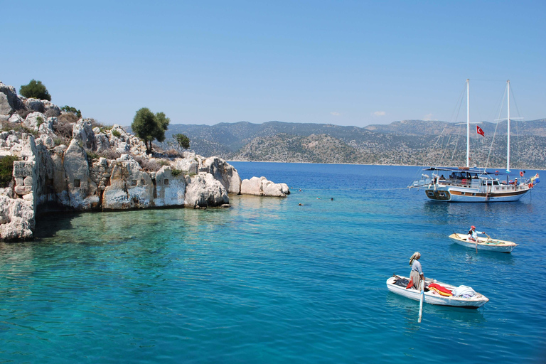 From Kaş: Kekova Boat Trip with Lunch & Simena Visit