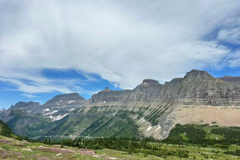 From Seattle: 3-Day Glacier National Park Tour with Guide