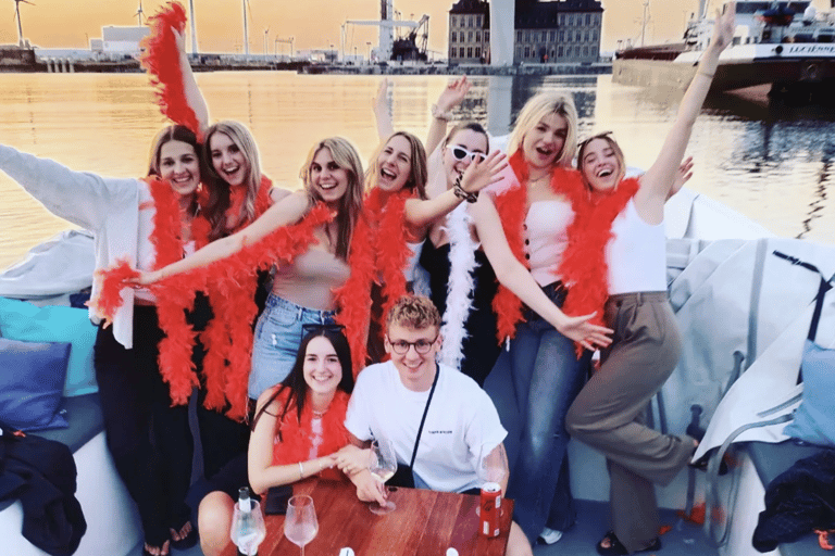 Antwerp: Private Aperitif Boatride