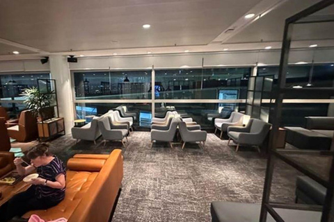 Brisbane Airport (BNE): Premium Lounge Entry International Departures: 6-Hour Entry