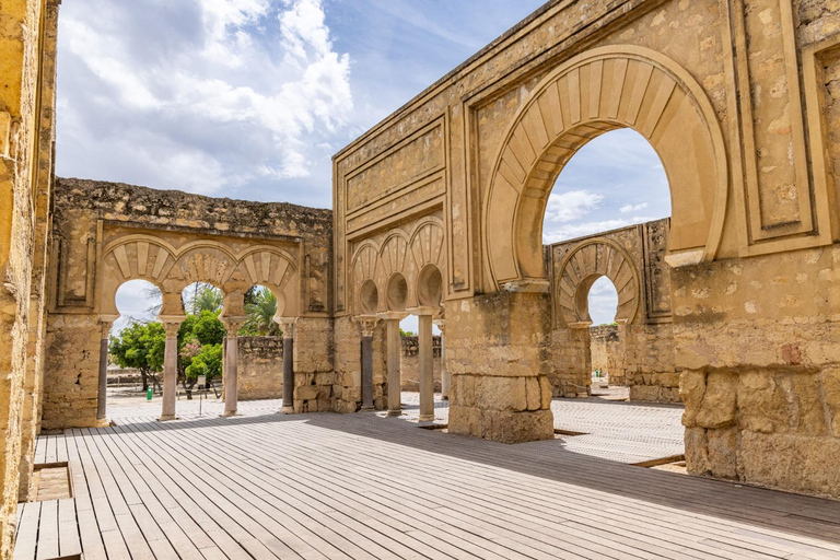 Cordoba: Guided Visit of Azahara Medina with an Official Tour Guide