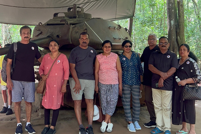 Tour privato dei tunnel di Cu Chi da Ho Chi Minh City in auto