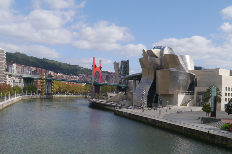 Bilbao: Old Town and Modern City Guided Walking Tour