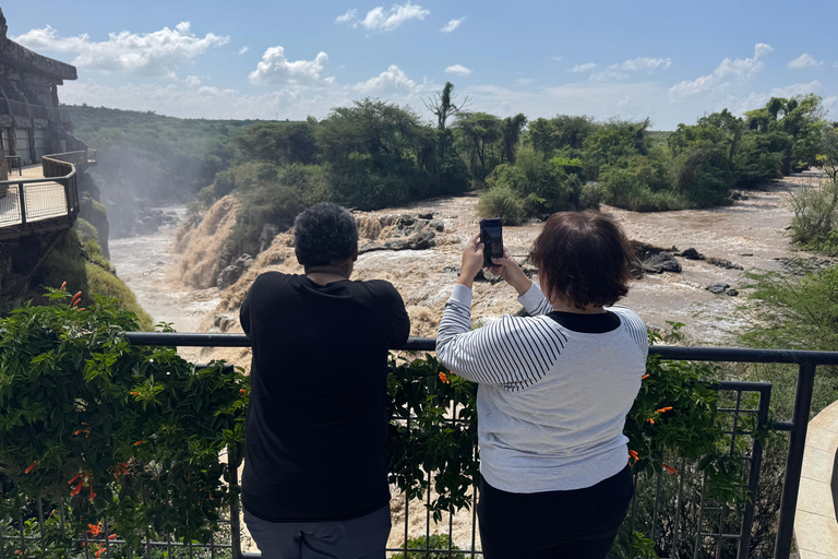 Addis Ababa: Awash National Park 2-Day Safari & Volcano Hike
