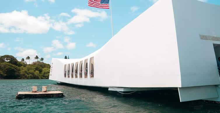 Oahu: Pearl Harbor, USS Arizona, and City Tour