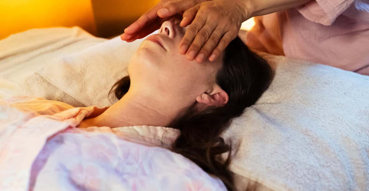 大阪：心と精神のバランスを整える寺でのレイキヒーリング体験