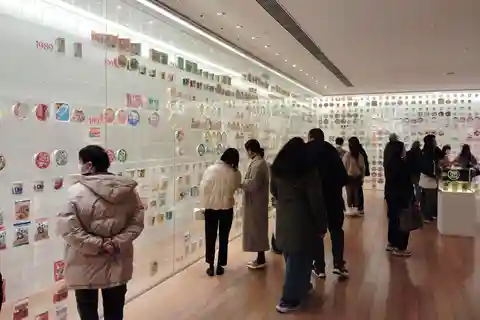 横浜：カップヌードルミュージアム ガイドツアーと試食付き