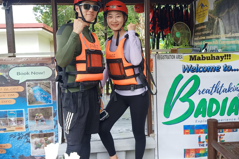 Cebu: Avventura di canyoning alle cascate Kawasan con trasferimenti