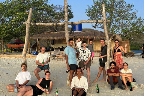 Lombok: excursión de 2 días de acampada a las islas Gili con snorkel