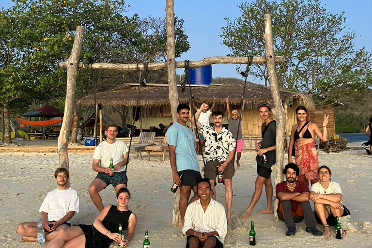 Lombok: excursión de 2 días de acampada a las islas Gili con snorkel