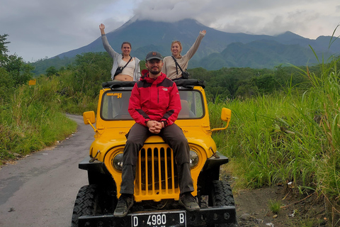 Yogyakarta: Merapi Volcano Sunrise/Merapi Jeep Adventure