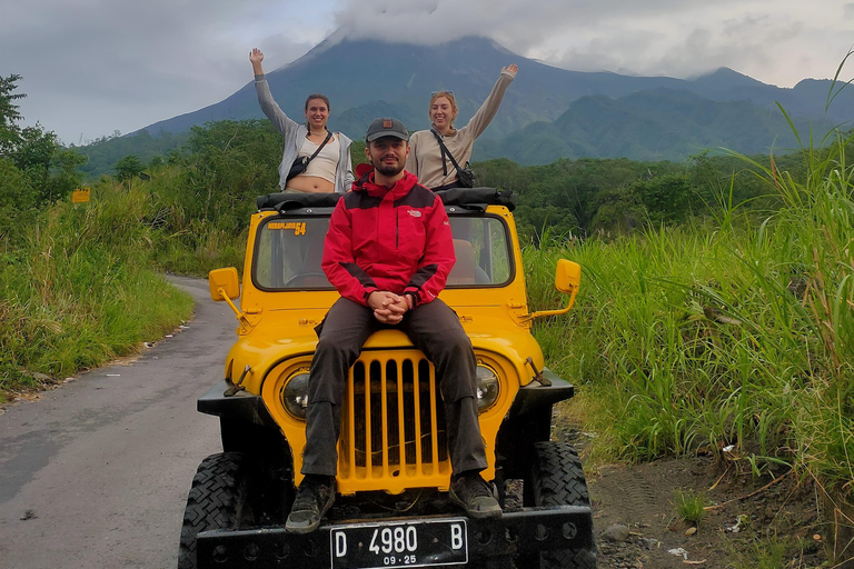 Yogyakarta: Merapi Volcano Sunrise/Merapi Jeep Adventure