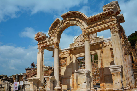 Kuşadası: Ephesus, Şirince, and Artisan Workshop Tour