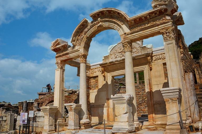 Kuşadası: Ephesus, Şirince, and Artisan Workshop Tour