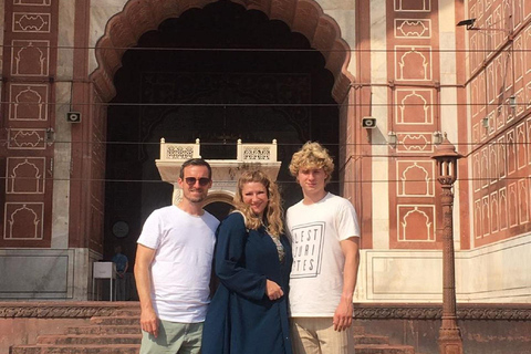 Old & New Delhi: All-Inclusive Full- or Half-Day City Tour All-Inclusive Half-Day (Guide+Lunch+AC Car+Tickets)New Delhi