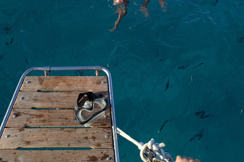 Alghero: Slow Morning Sailing & Swimming Stops (Adults Only) Boat for exclusive use (Adults Only)