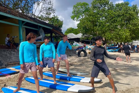 Bali Surf Lesson at Your Nearest Beach!
