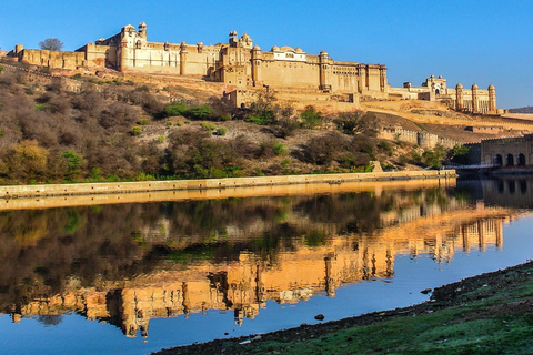 Jaipur: Guidad sightseeing tur med bil under en heldag