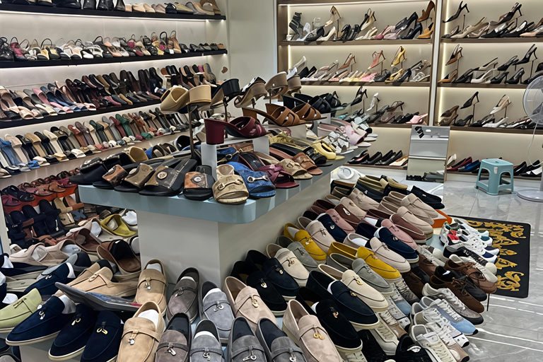 Guangzhou: Untold Markets & Local Shopping Private Tour
